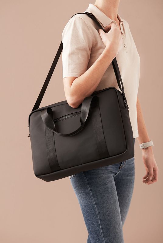 Baltimore PC-veske med organisering 9,3L Vinga