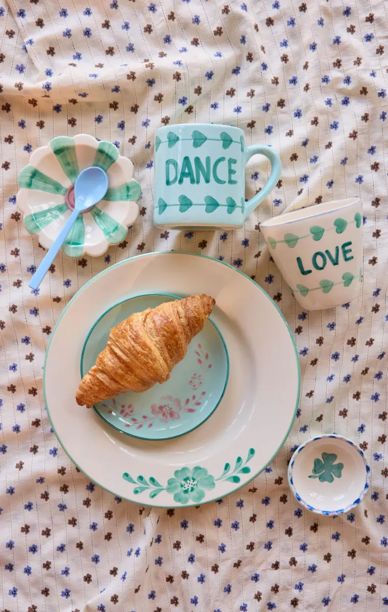 Rice liten skål i keramikk – grønne striper (12,5 cm)