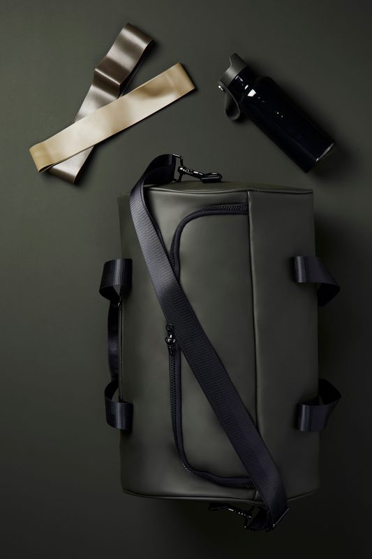 Baltimore sporterbag i nubuck PU-skinn Vinga of Sweden